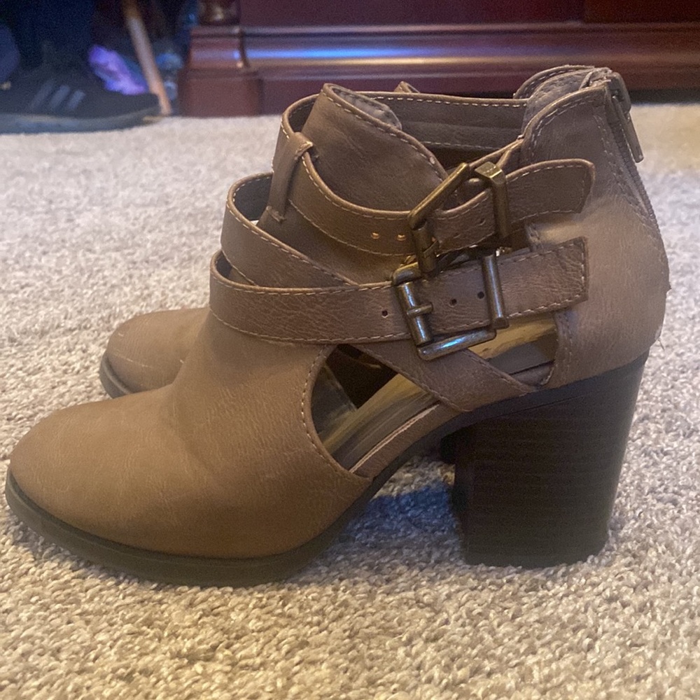Soda Heels